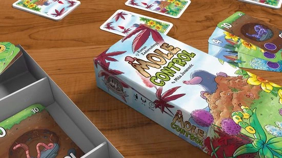 Gam'inBIZ Mole Control - Kaartspel Voor 2-5 Spelers - Met Tinnen Speelfiguur 4 Gam'inBIZ Mole Control - Kaartspel Voor 2-5 Spelers - Met Tinnen Speelfiguur - Afbeelding 2