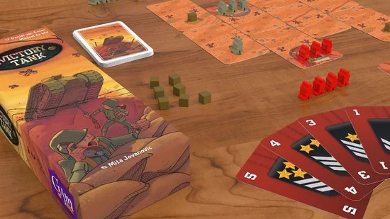 Gam'inBIZ Victory Tank - Kaartspel Voor 2 Personen - Met Tinnen Speelfiguur 4 Gam'inBIZ Victory Tank - Kaartspel Voor 2 Personen - Met Tinnen Speelfiguur - Afbeelding 2