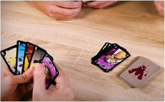 999 Games Spellenbundel - Kaartspel - 2 Stuks - De Weerwolven Van Wakkerdam: Het Pact & Valse Motten 9 999 Games Spellenbundel - Kaartspel - 2 Stuks - De Weerwolven Van Wakkerdam: Het Pact & Valse Motten - Afbeelding 7