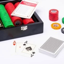 Luxe Pokerset 300 Chips (14 Gram) Plastic Pokerkaarten Houten Koffer Copag - Cartamundi 16 Luxe Pokerset 300 Chips (14 Gram) Plastic Pokerkaarten Houten Koffer Copag - Cartamundi -Goedkope kaartspellen winkel 550x367 9
