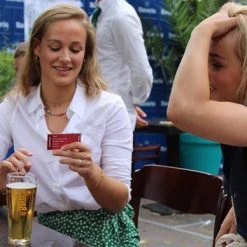 Raad De Kaart Dichtgetikt | Raad De 5 Stuko Woorden En Deel Een Adt Uit 8 Raad De Kaart Dichtgetikt | Raad De 5 Stuko Woorden En Deel Een Adt Uit -Goedkope kaartspellen winkel 550x388