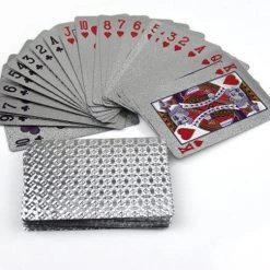 ✿Brenlux - Kaartspel - Waterproof Kaarten - Pokerkaarten - Zilver Speelkaarten - Speelkaarten Waterdicht - Spelletje Kaarten - Potje Kaarten 7 ✿Brenlux - Kaartspel - Waterproof Kaarten - Pokerkaarten - Zilver Speelkaarten - Speelkaarten Waterdicht - Spelletje Kaarten - Potje Kaarten -Goedkope kaartspellen winkel 550x503