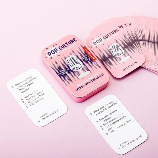 Kikkerland Pop Culture Trivia - Pubquiz - 50 Vragen - Spel Voor Onderweg 4 Kikkerland Pop Culture Trivia - Pubquiz - 50 Vragen - Spel Voor Onderweg - Afbeelding 2